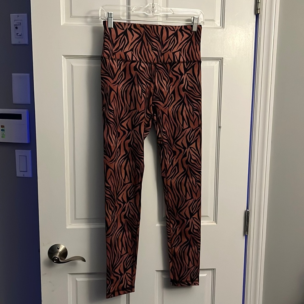 Balance Collection Printed Leggings